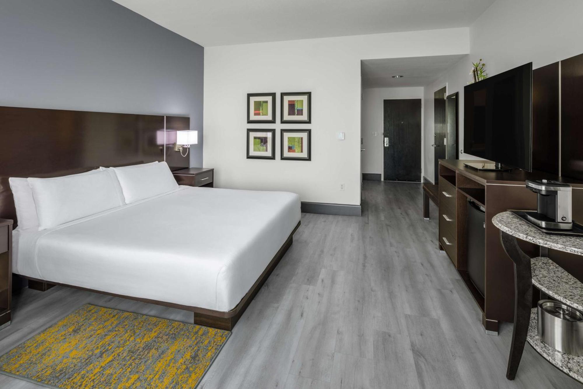 Doubletree By Hilton Sarasota Bradenton Airport Hotel Bagian luar foto