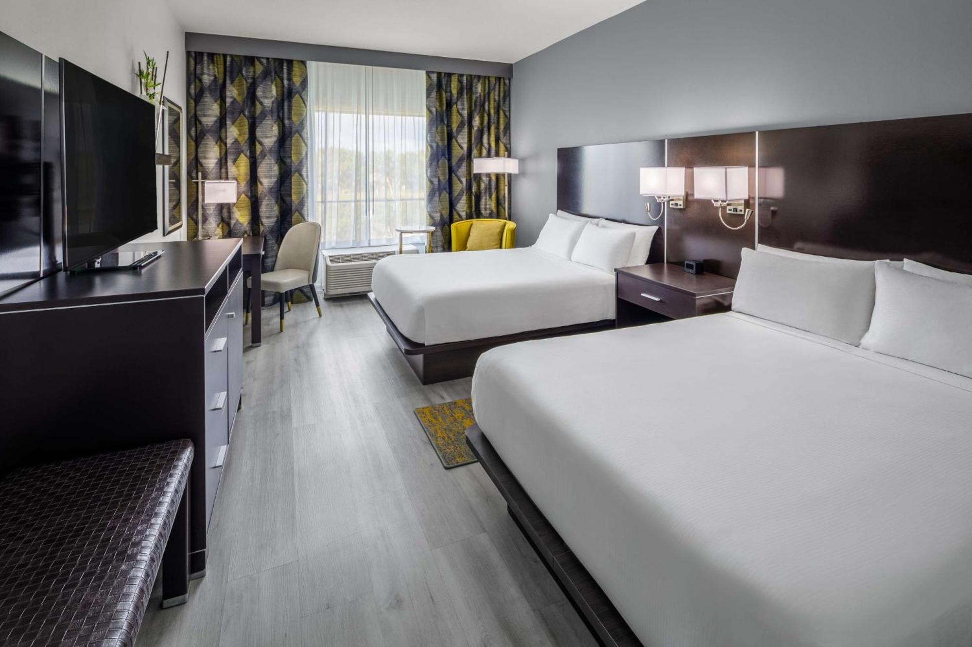 Doubletree By Hilton Sarasota Bradenton Airport Hotel Bagian luar foto