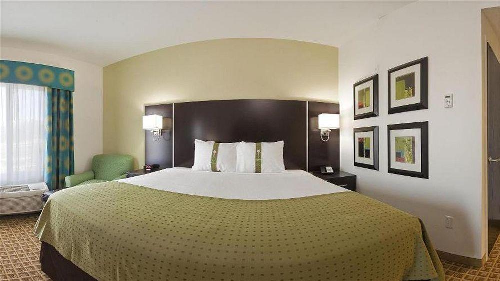 Doubletree By Hilton Sarasota Bradenton Airport Hotel Bagian luar foto